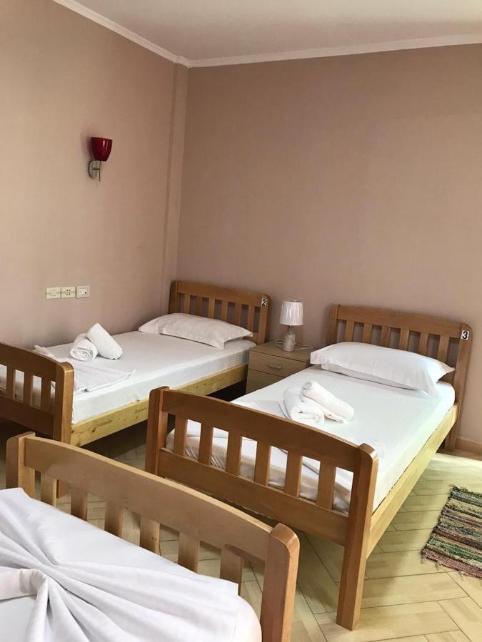 Hotel Durres Vila 53 ภายนอก รูปภาพ